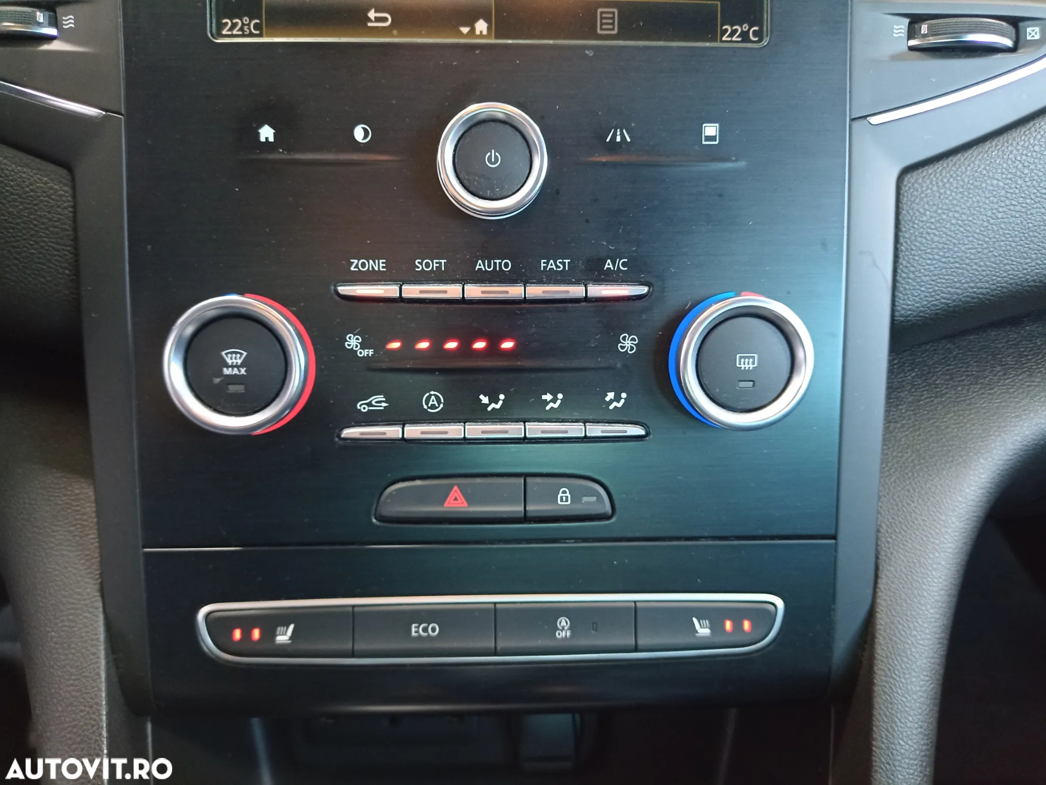Renault Megane TCe 140 EDC GPF Zen - 15