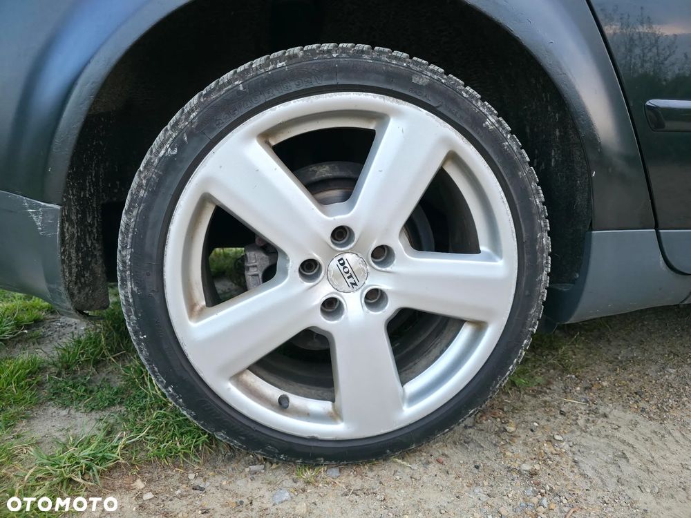 Audi A4 Avant - 16