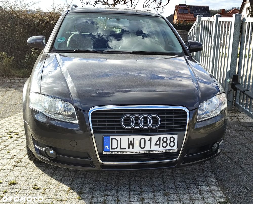 Audi A4 Avant 2.0 TDI DPF - 4