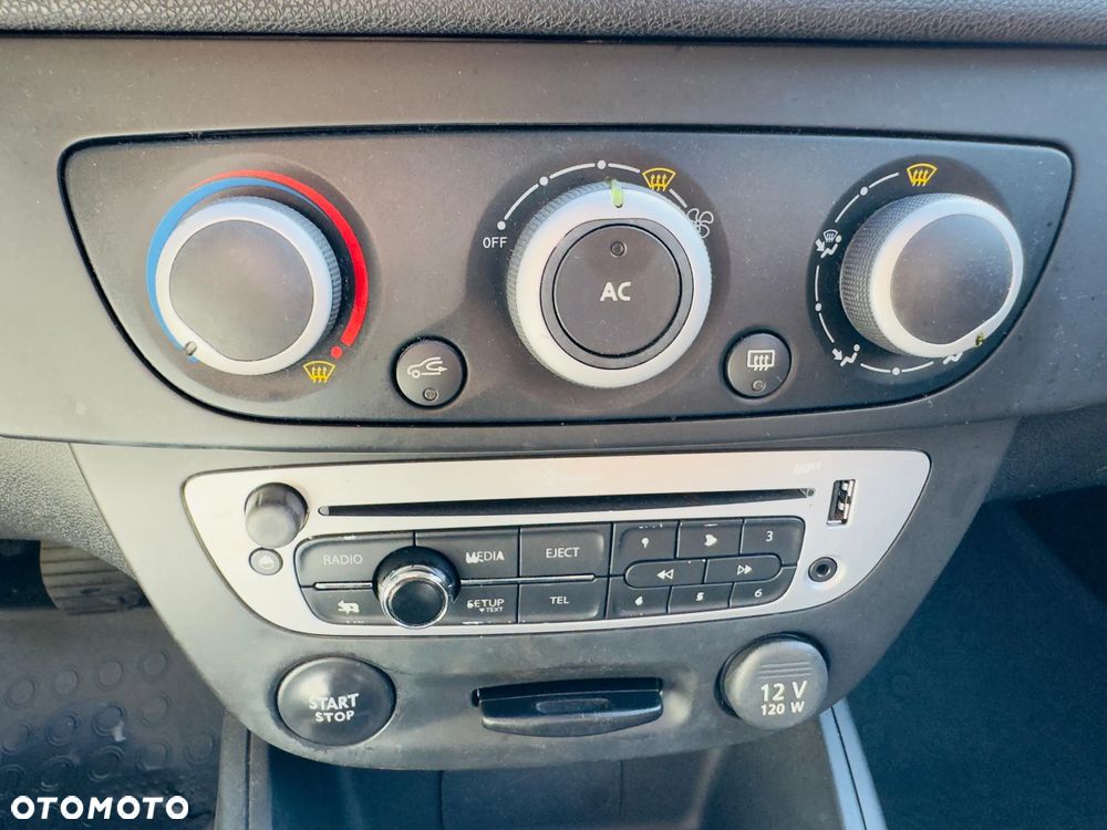 Renault Megane 1.5 dCi Style Edition - 13