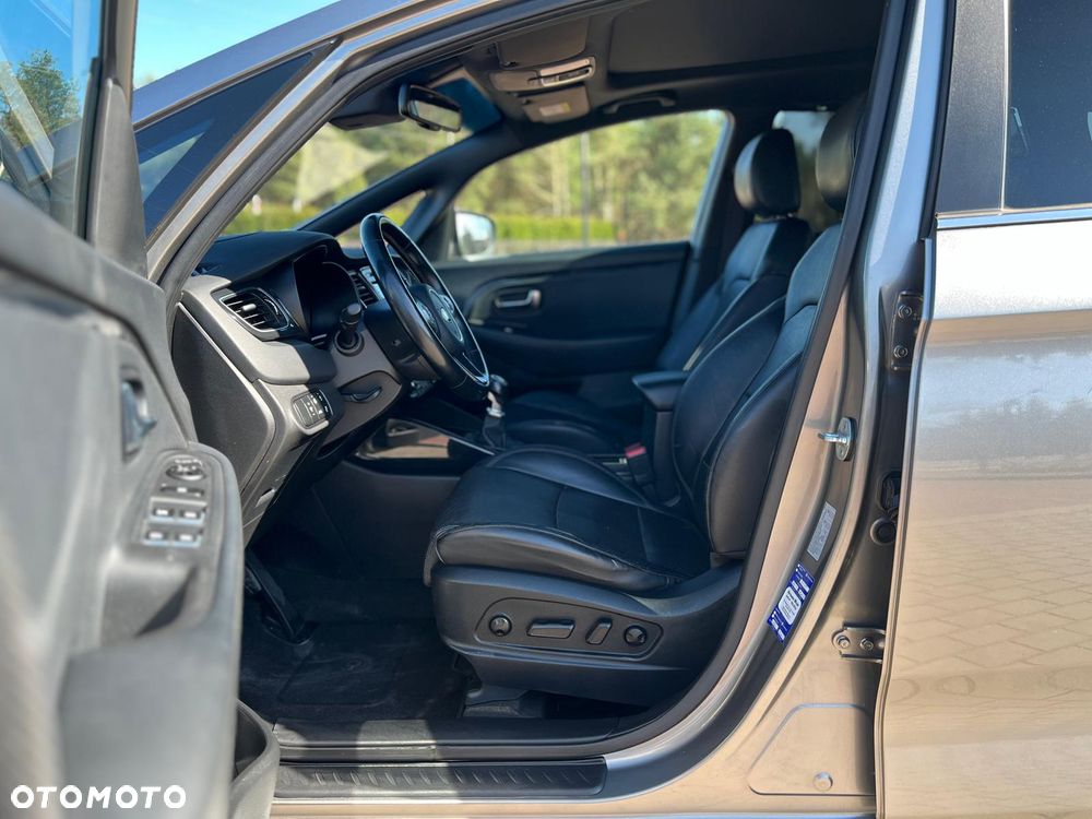 Kia Carens 1.7 CRDi Edition 7 - 11