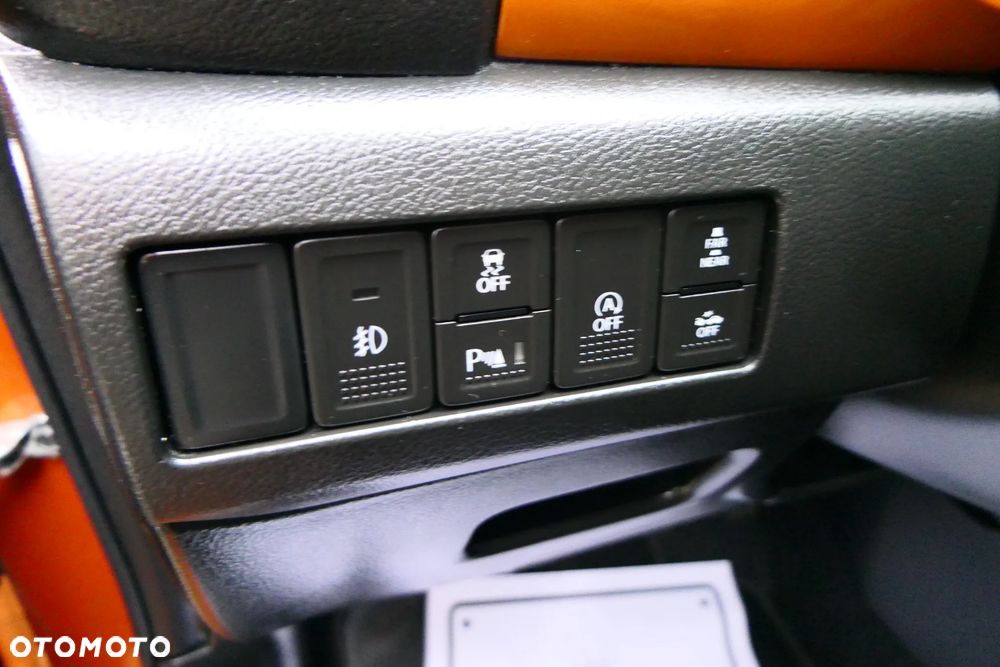 Suzuki Vitara 1.6 Premium 2WD - 24