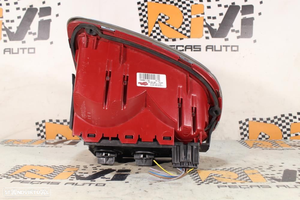 Farolim Esquerdo Mini Mini (R56)  7255911 / Lci / R56 R57 R58 R59 - 6