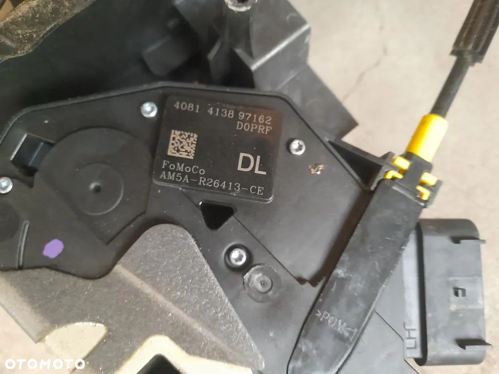 zamek drzwi lewy tył Ford C-Max II MK2 lift AM5A-R26413-CE - 3