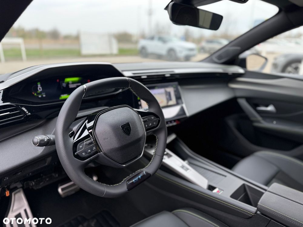 Peugeot 408 1.2 PureTech mHEV GT S&S e-DSC6 - 13