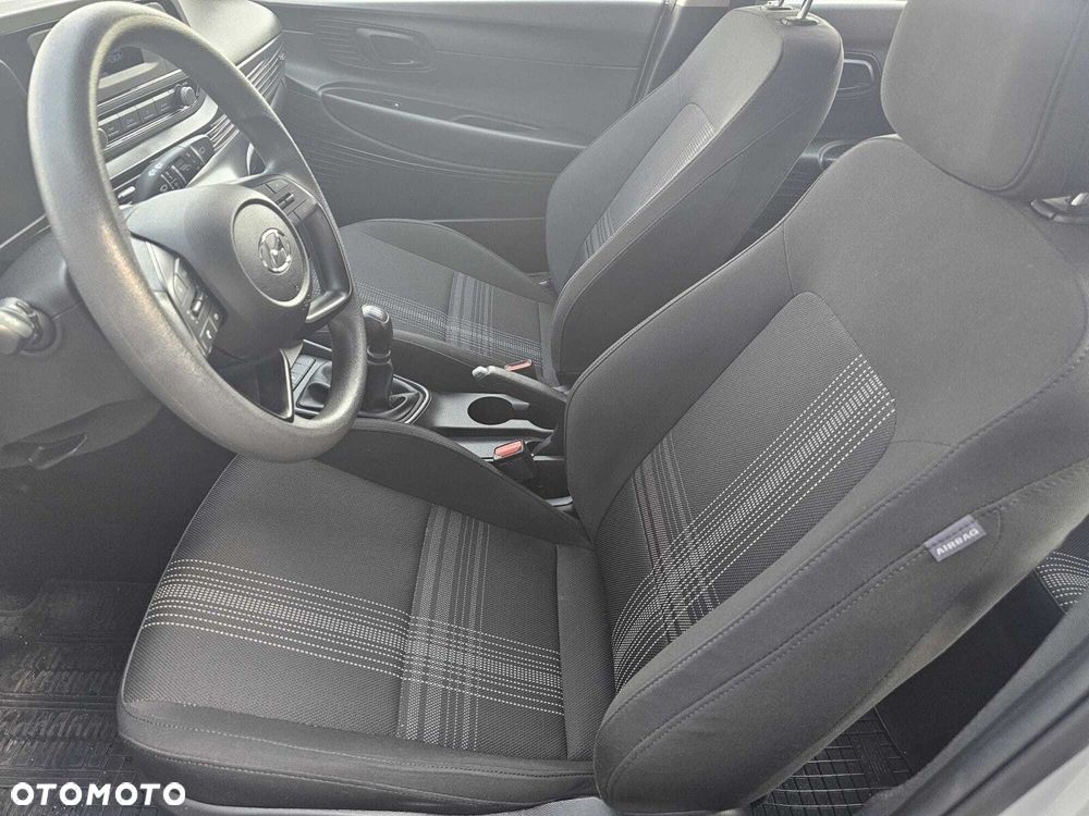 Hyundai i20 1.2 Pure - 13