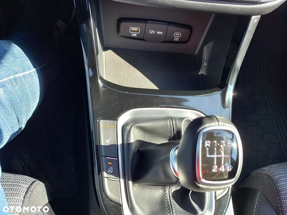 Hyundai i30 1.5 DPI Pure - 14