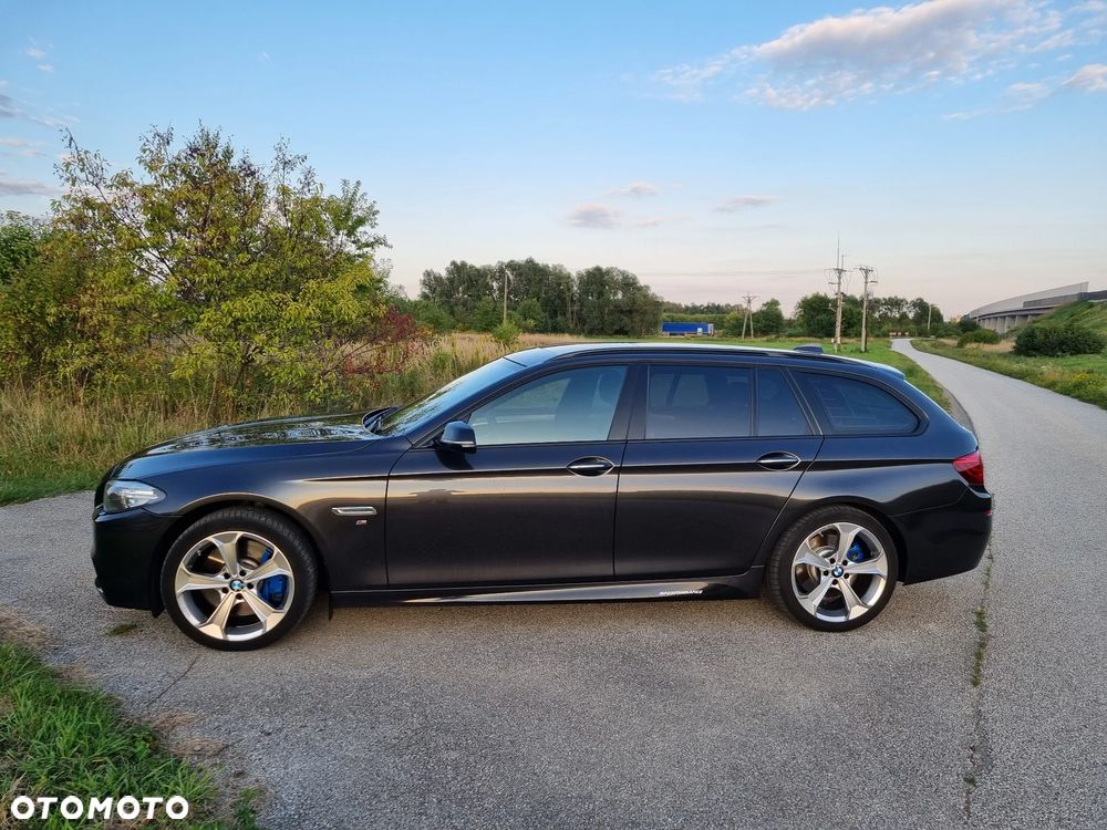 BMW Seria 5 530d xDrive - 11