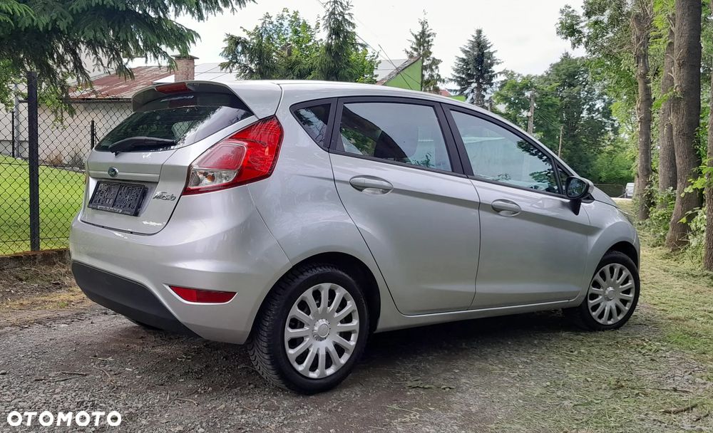 Ford Fiesta - 18