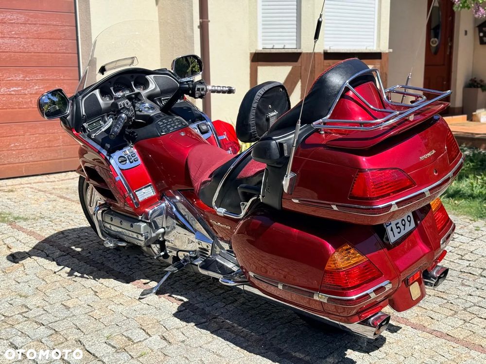 Honda GL - 6