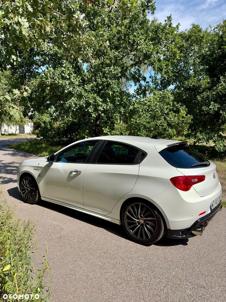 Alfa Romeo Giulietta - 9