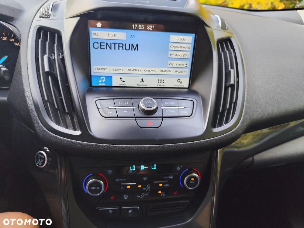 Ford Kuga - 24