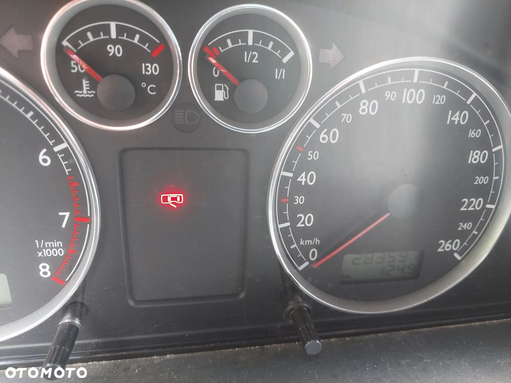Volkswagen Sharan 2.0 Trendline - 4