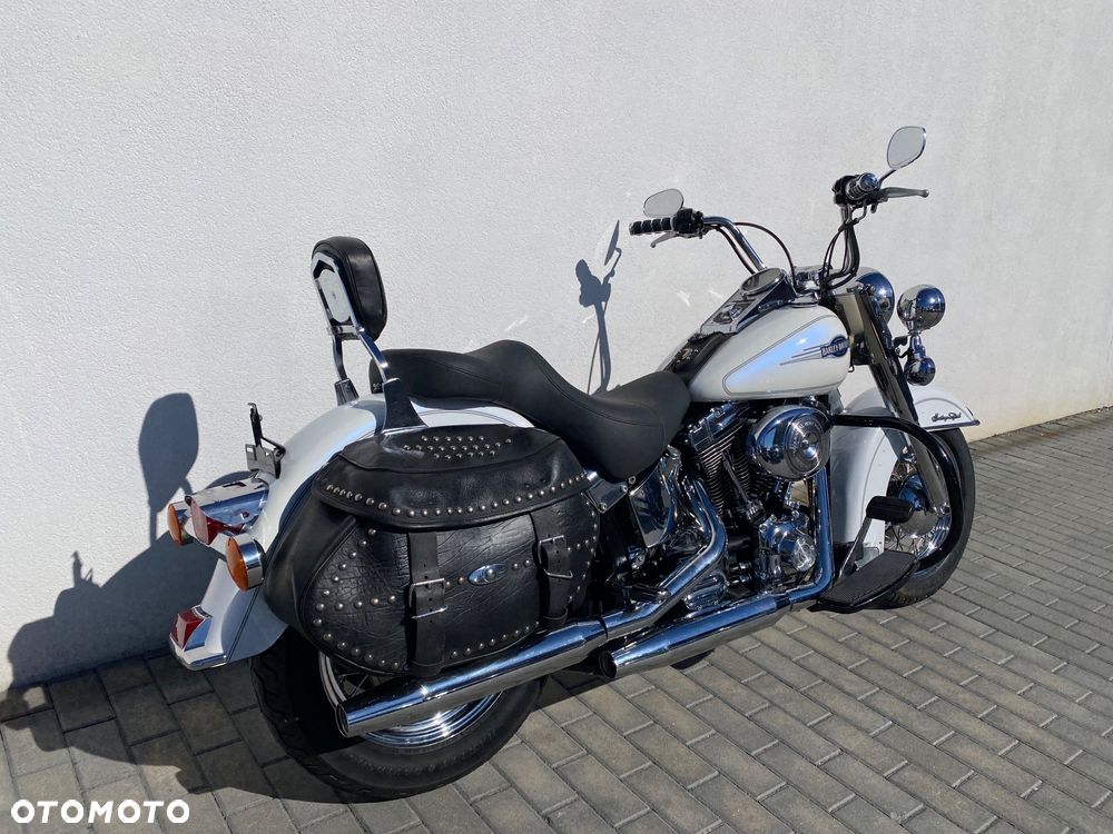 Harley-Davidson Softail Heritage Classic - 2