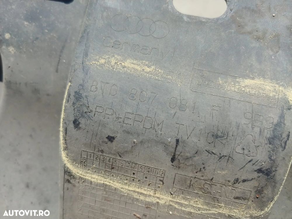 traversa capac trager audi a5 8t 8t0807081f - 2