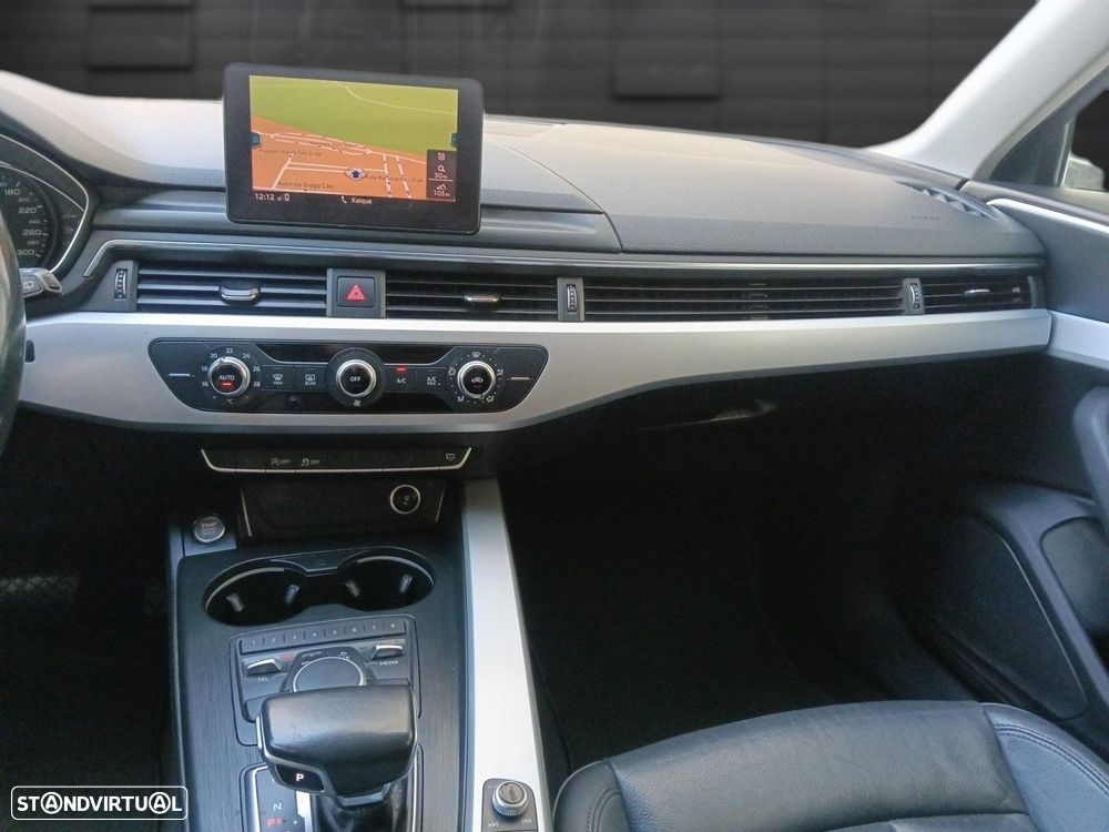 Audi A4 Avant - 10