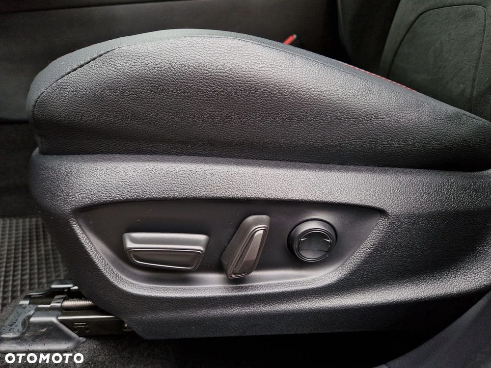 Toyota C-HR 2.0 Hybrid Dynamic Force GR Sport - 10