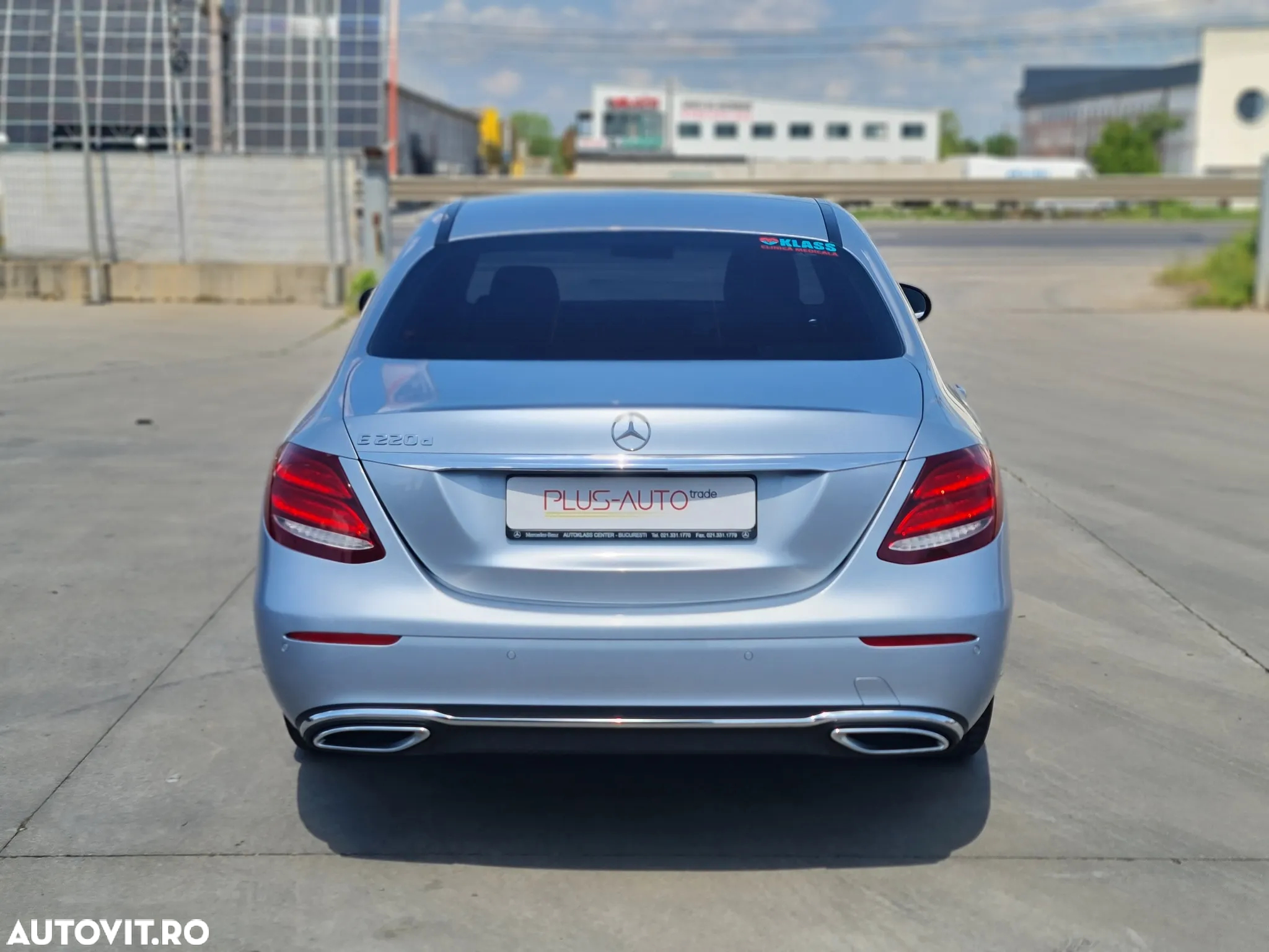 Mercedes-Benz E 220 d T 9G-TRONIC - 5