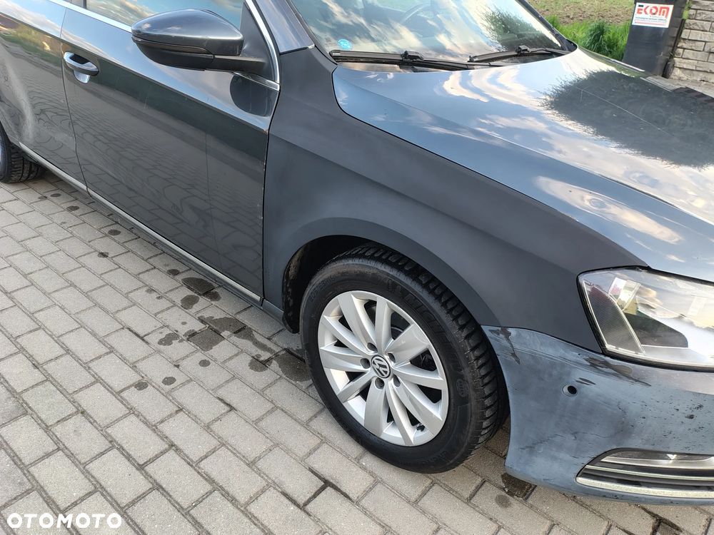 Volkswagen Passat - 18