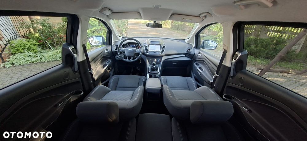 Ford Grand C-MAX 1.5 TDCi Start-Stopp-System Titanium - 9