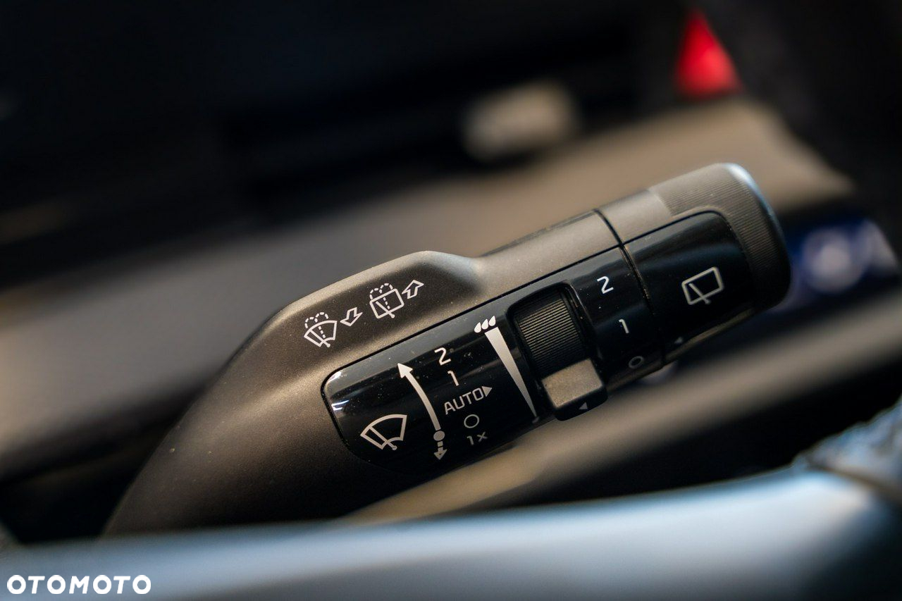 Kia Sportage - 16