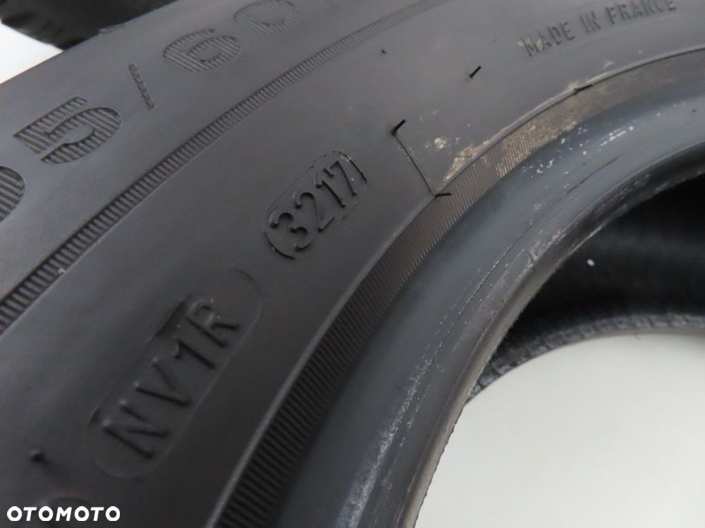 2x 205/60R16 OPONY ZIMOWE Dunlop Winter Sport 5 96H XL - 2