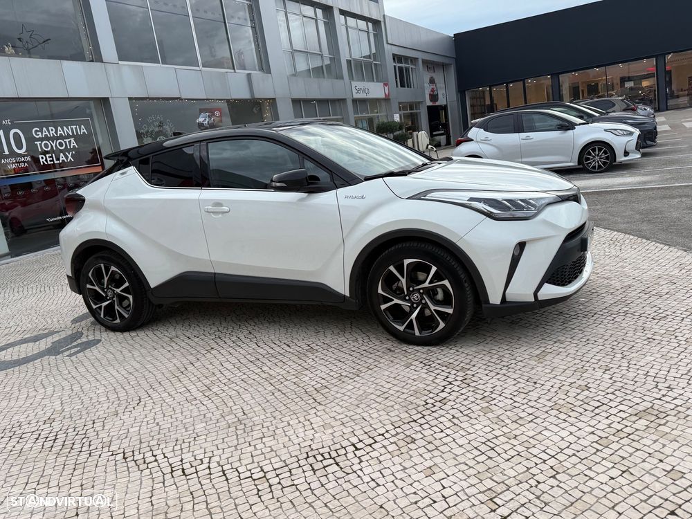 Toyota C-HR 2.0 Hybrid Square Collection - 2