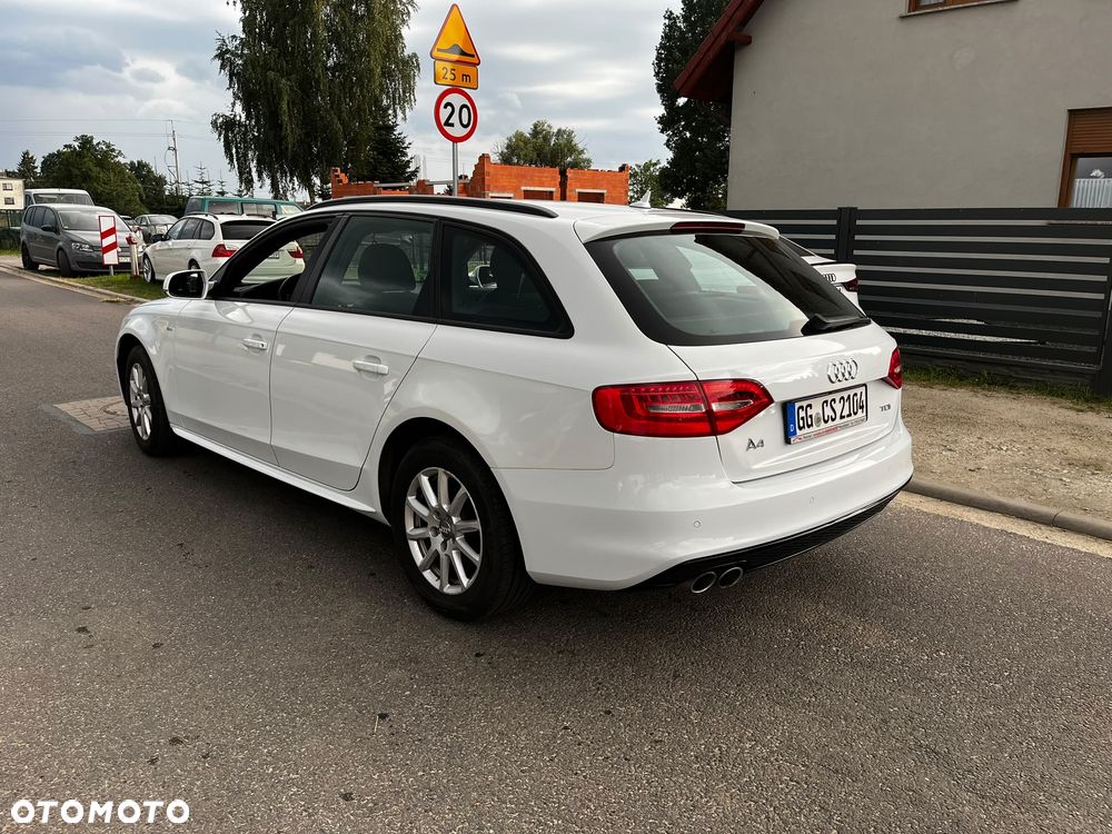 Audi A4 Avant 2.0 TDI DPF S line Sportpaket - 3