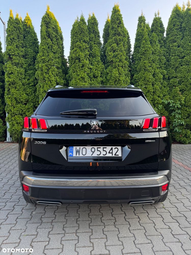Peugeot 3008 - 11