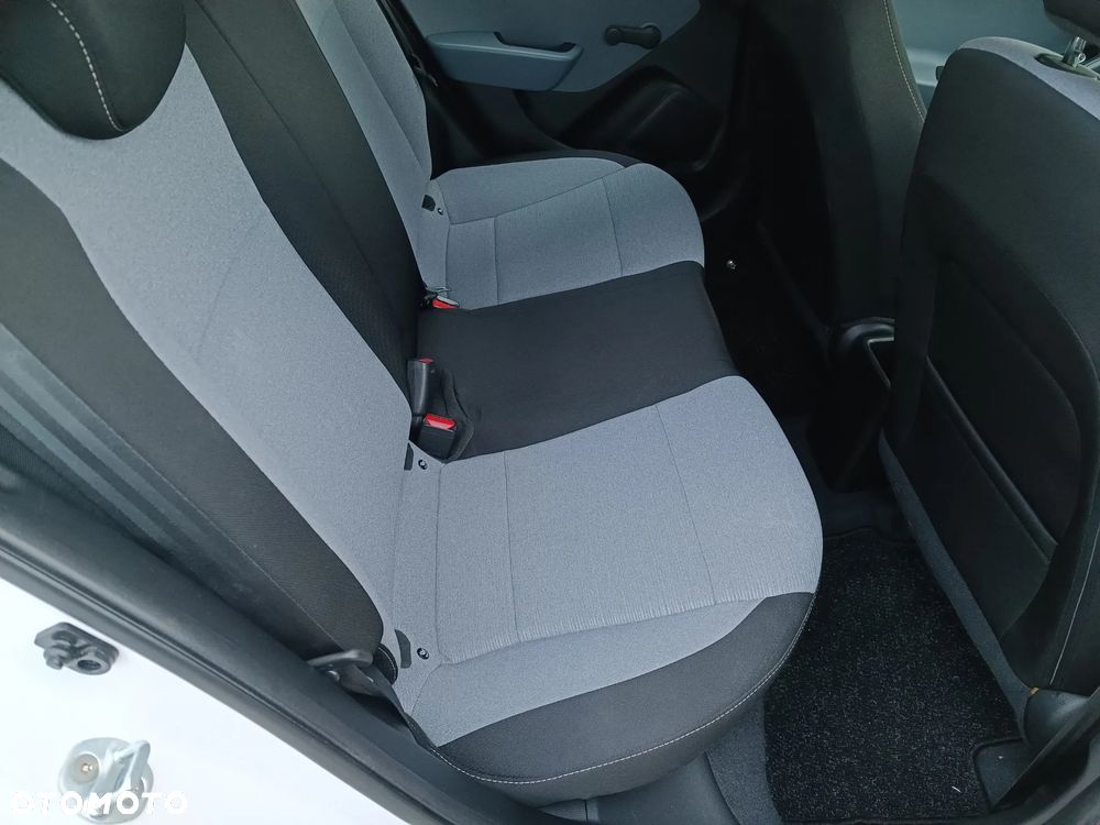 Hyundai i20 1.2 Classic - 29