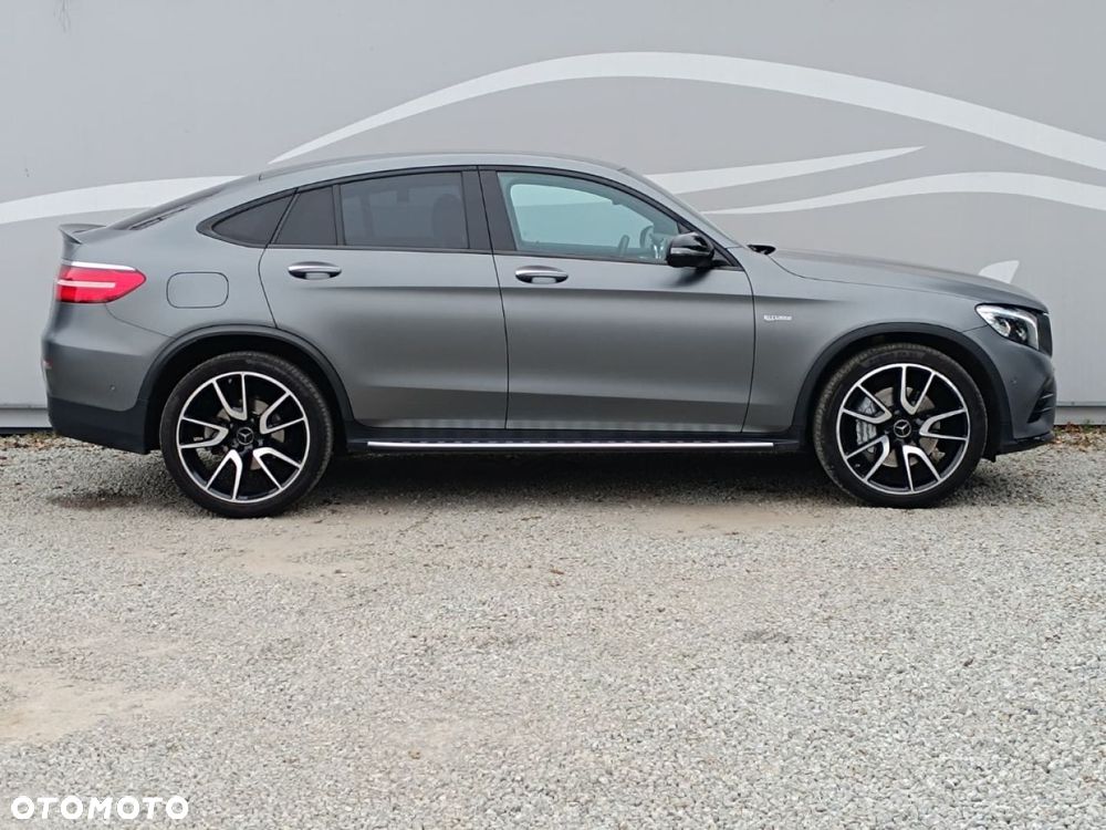 Mercedes-Benz GLC - 13