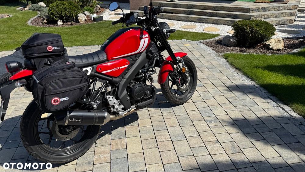 Yamaha XSR - 6