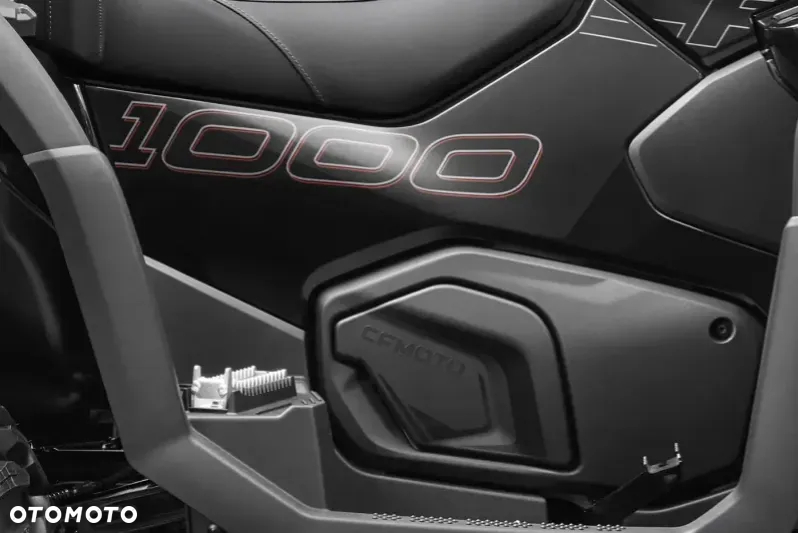 CFMoto CForce - 12