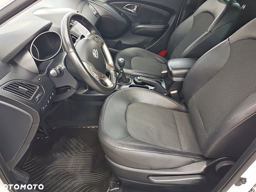 Hyundai ix35 2.0 CRDi 4WD Finale Gold - 15