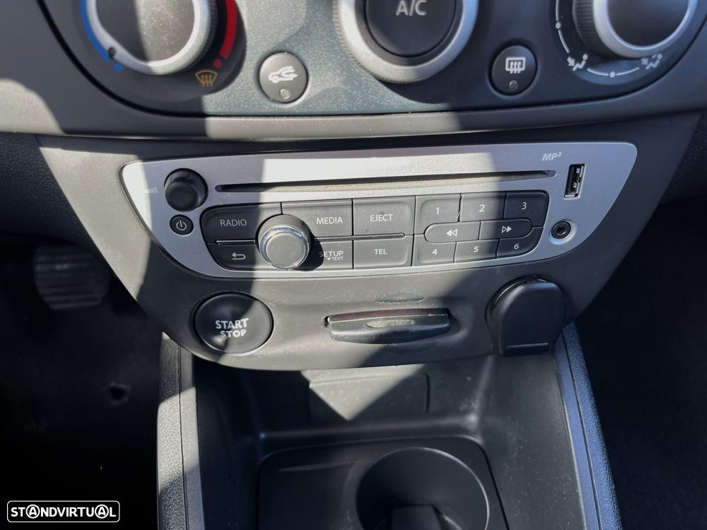 Renault Mégane 1.5 dCi Confort SS - 25