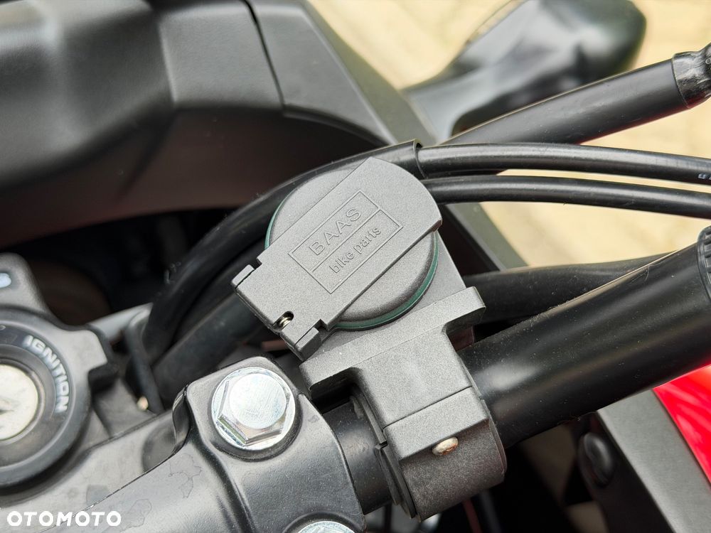 Honda NC - 25