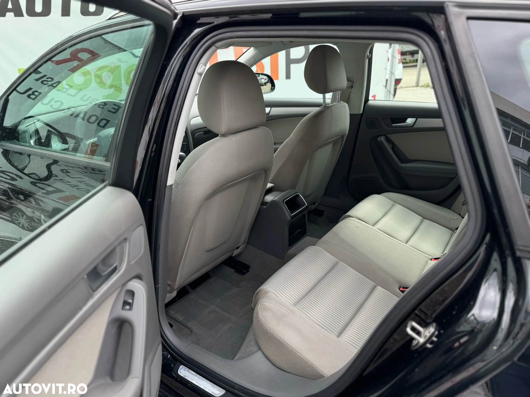 Audi A4 2.0 TDI Multitronic Avant - 24