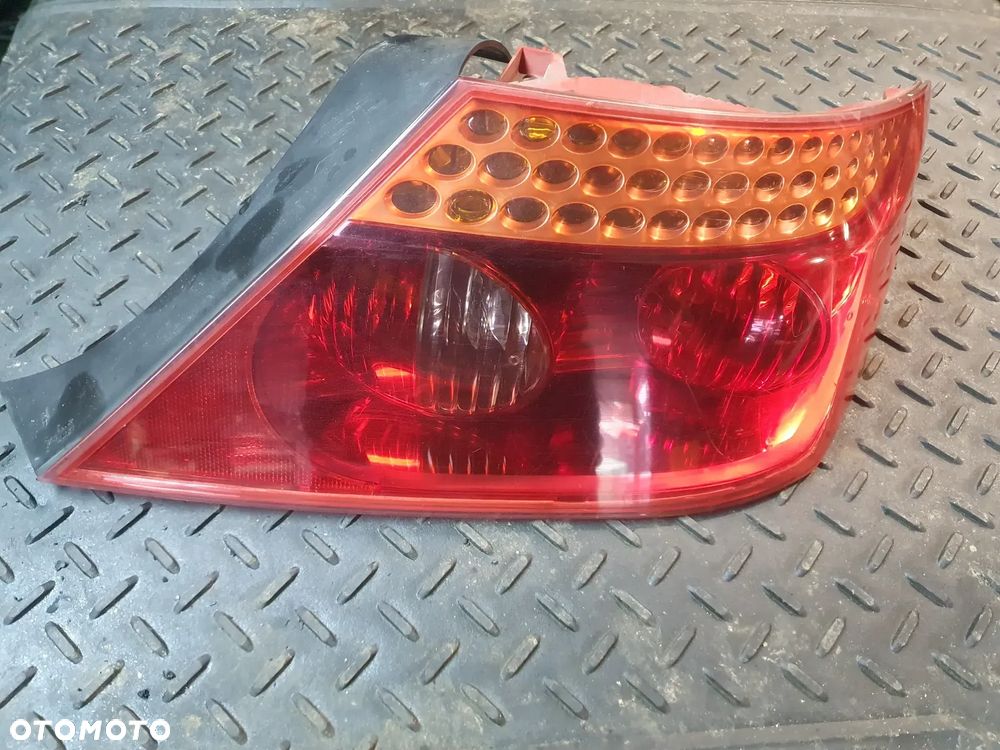 Lampa PRAWY tył PEUGEOT 407 COUPE EUROPA - 2