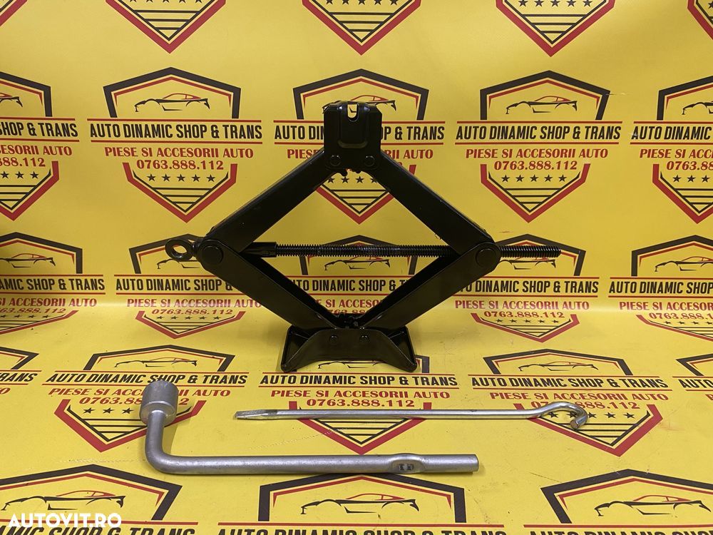 Cric auto original Nissan Almera cu cheie roata coarba 99550- BU001 - 2