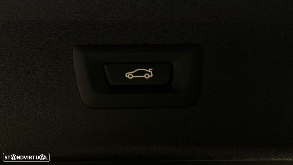 BMW X1 16 d sDrive Advantage Auto - 9