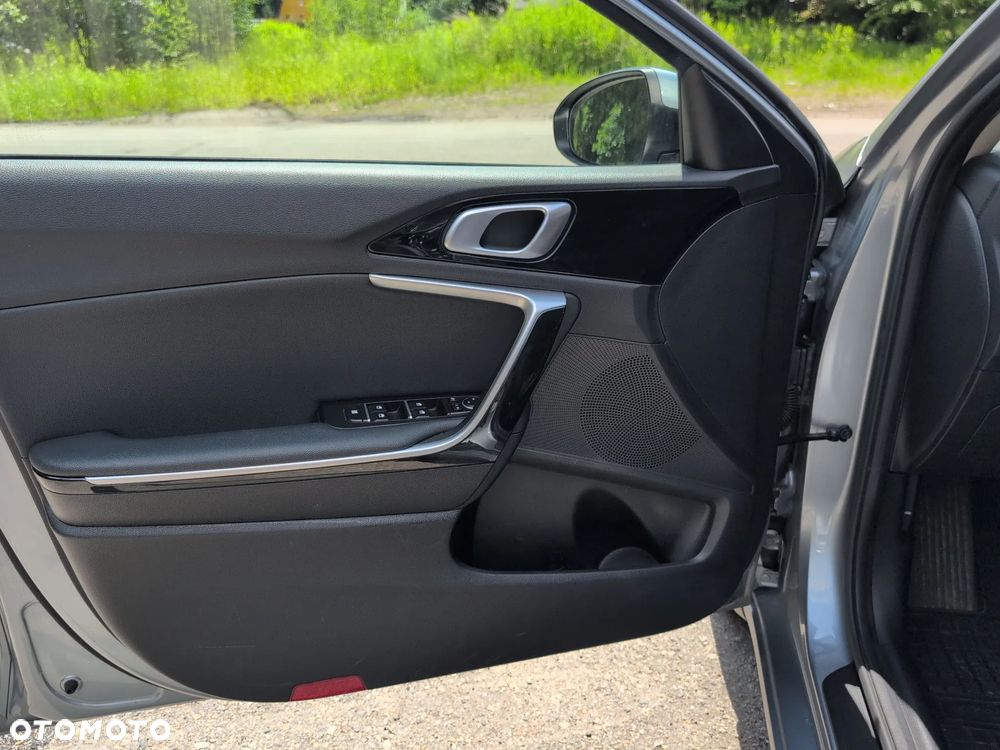 Kia Ceed 1.5 T-GDI Tribute - 12
