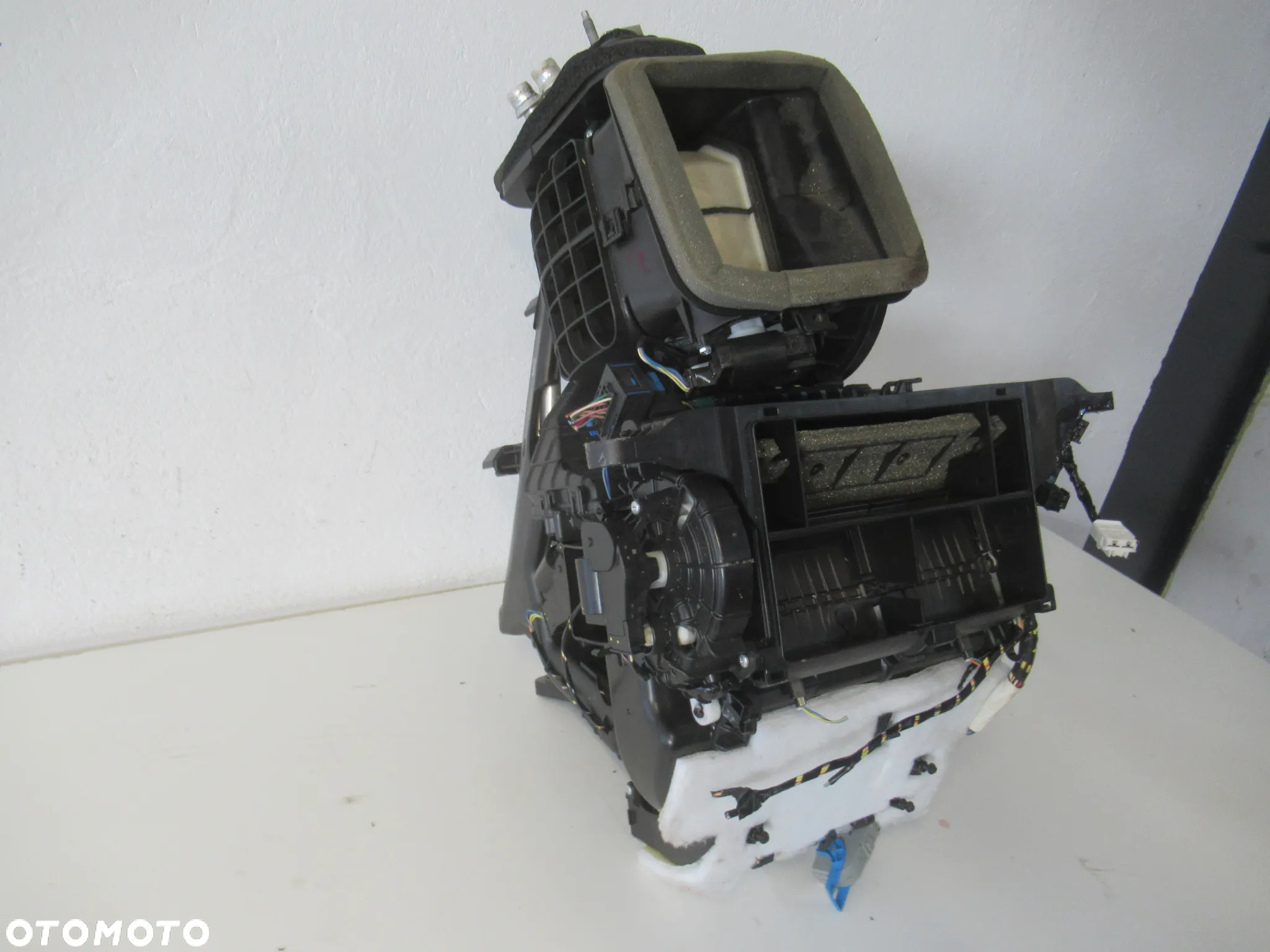 NAGRZEWNICA JEEP CHEROKEE V KL 2.0d 170KM MultiJet 4x4 P68247611AD 68247611AD AA443270-2574  2013-2018 - 12