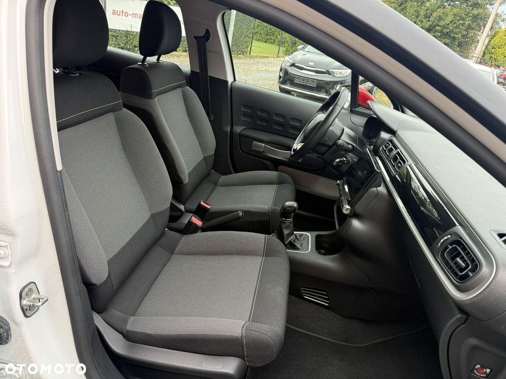 Citroën C3 1.2 PureTech Shine - 21
