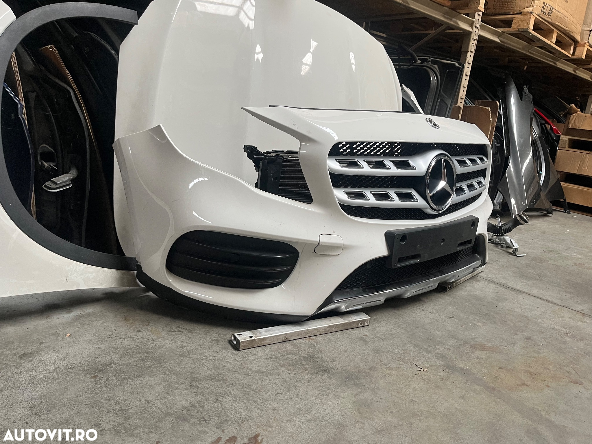 Bara fata AMG Mercedes GLA W156 facelift 2019 - 2