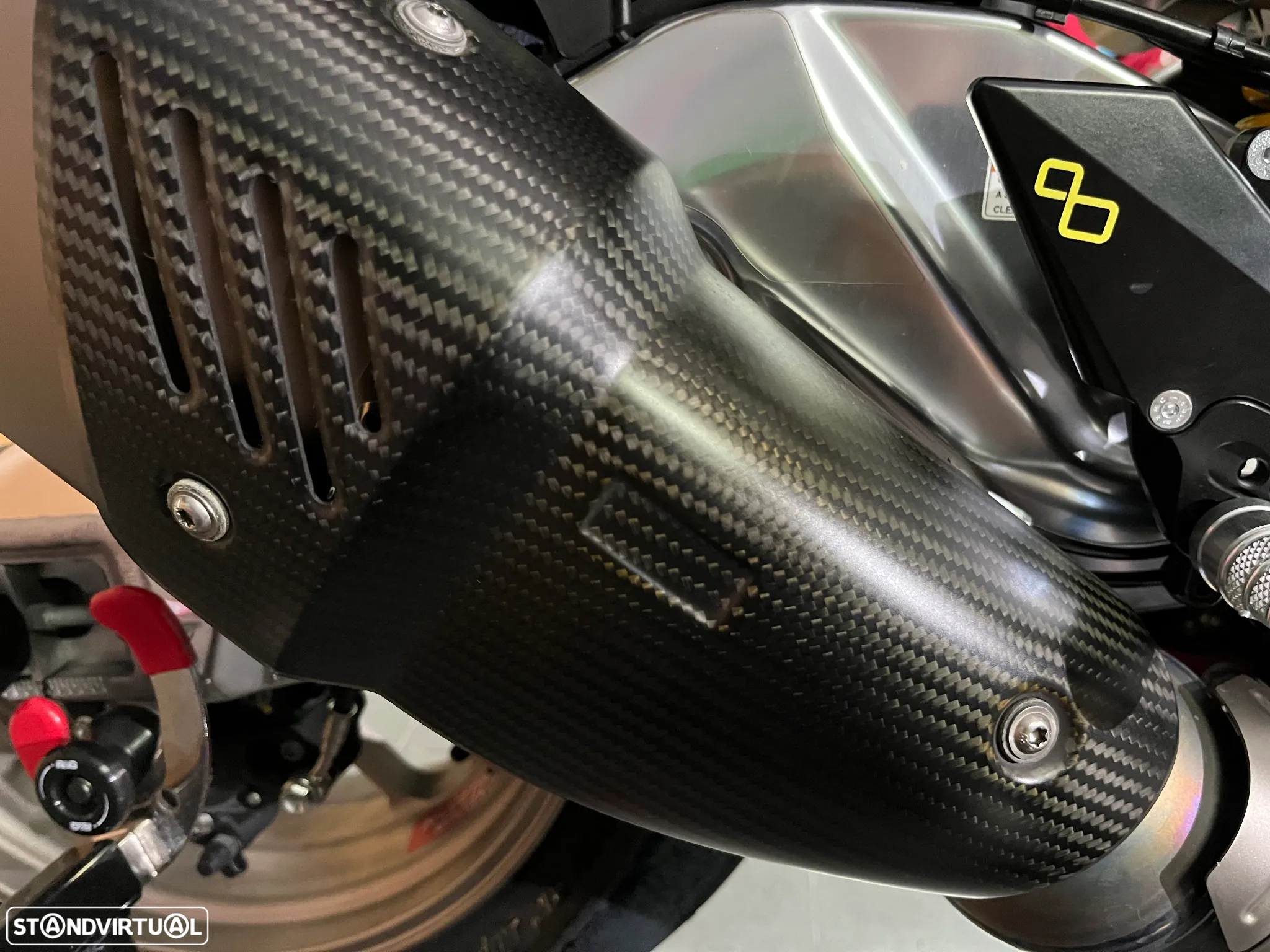 Aprilia RSV RSV4 Factory Super Pole - 26