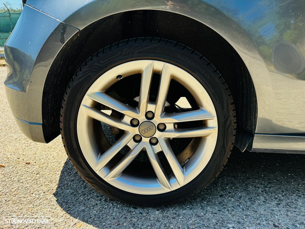 Audi A1 1.6 TDI S line Sport Pack - 17