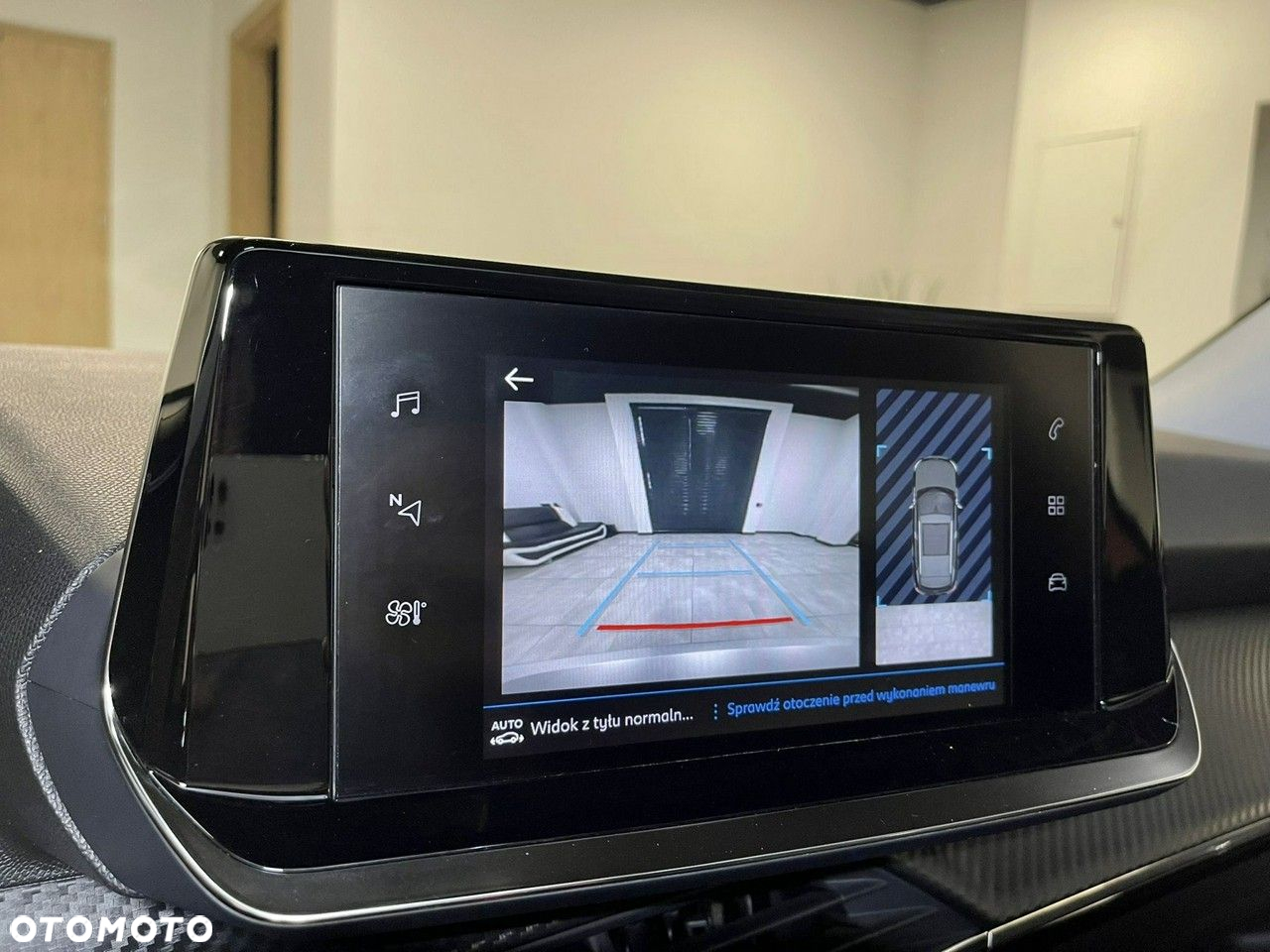 Peugeot 2008 PureTech 130 Allure - 14