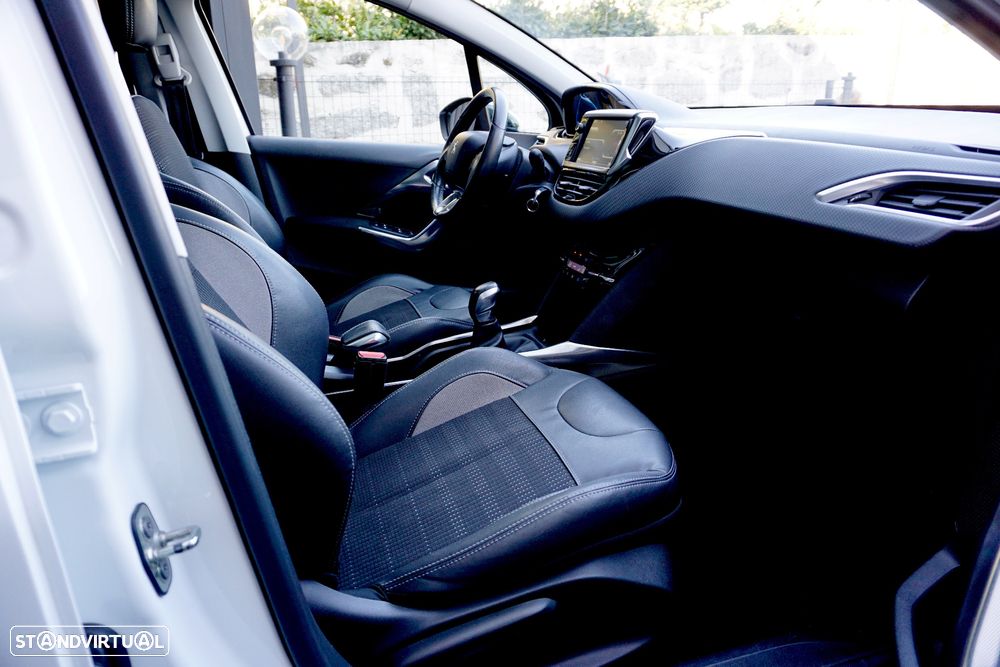 Peugeot 2008 82 VTI Allure - 13