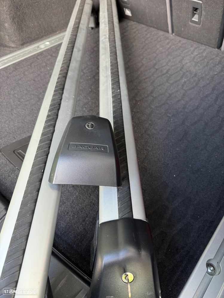 Jaguar F-Pace 2.0 i4D R-Sport AWD Aut. - 16