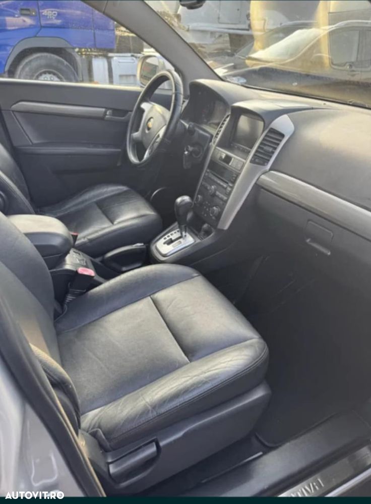 Chevrolet Captiva 2.0 4WD 7 Sitzer Automatik LT Exclusive - 5